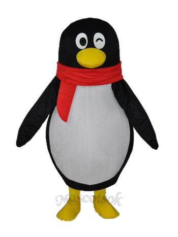 Cute little penguin Adult Mascot Costume 